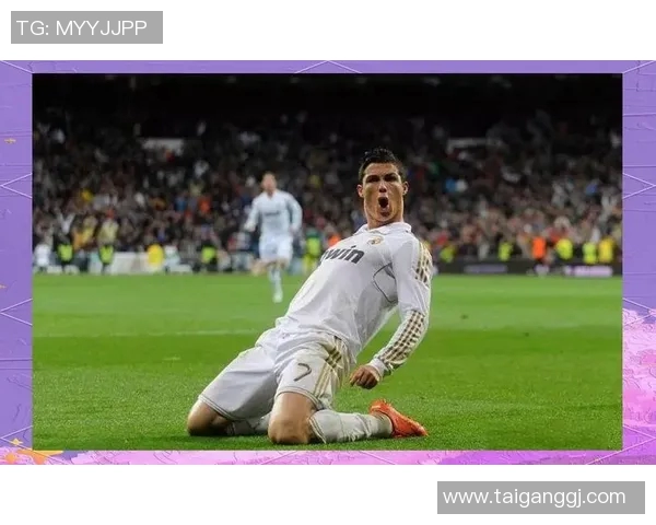 足球明星25号背后的故事与传奇成就探秘