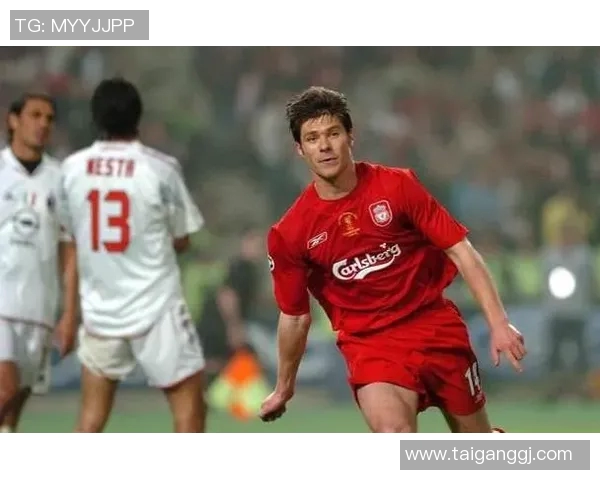 刘姓足球明星的传奇故事与他们在绿茵场上的辉煌成就分析