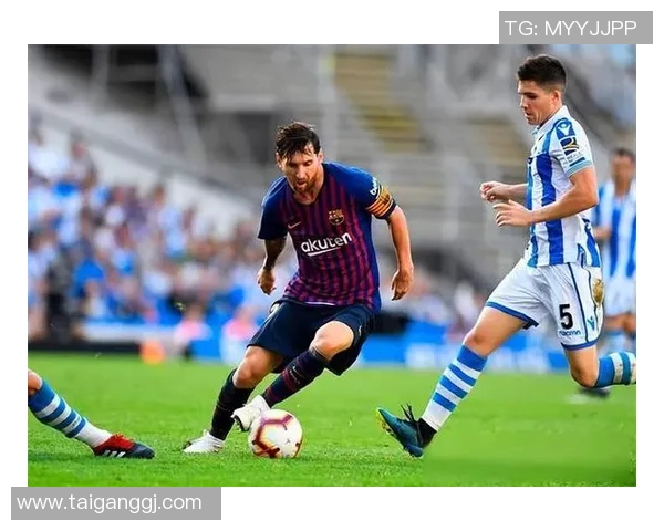 近期12号足球明星盘点及其在赛场上的精彩表现分析